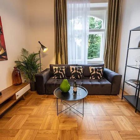 Apartamento Stylish Renovated *